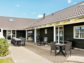 Beautiful Holiday Home in V ggerlose with Private Pool
